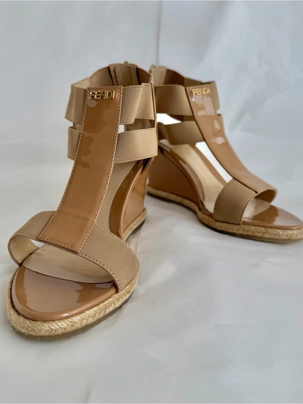 FENDI (NWOT) Beige Patent Leather Carioca Wedge Espadrille Sandals EU35